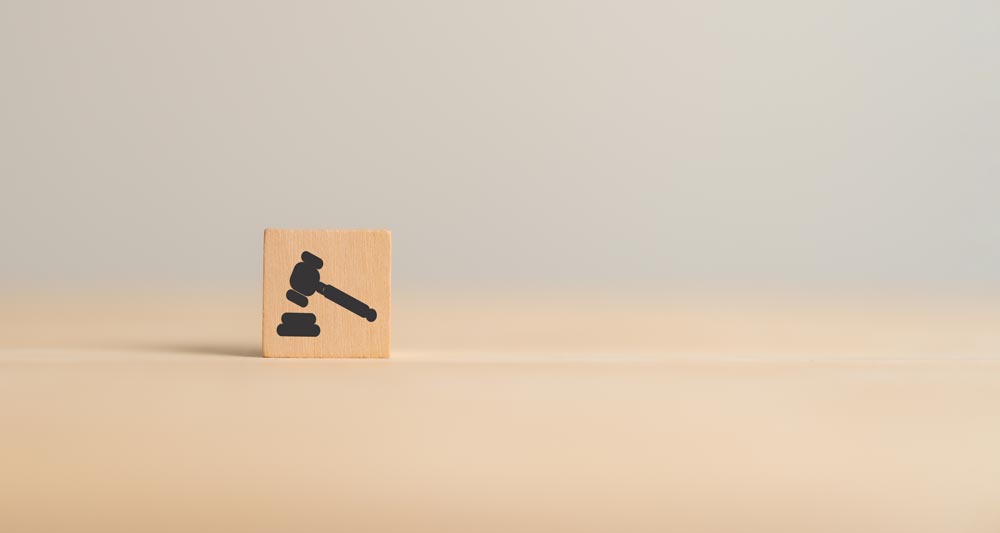 2wooden-cube-block-shape-with-icon-law-legal-justice-law-business-justice-banner-modern-wooden-cube-blocks-design-with-justice-symbol-smart-grey-background-copy-space